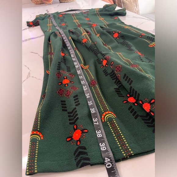 Dark Green Geometric Print LuLaRoe Dress (L) - Picture 4 of 5